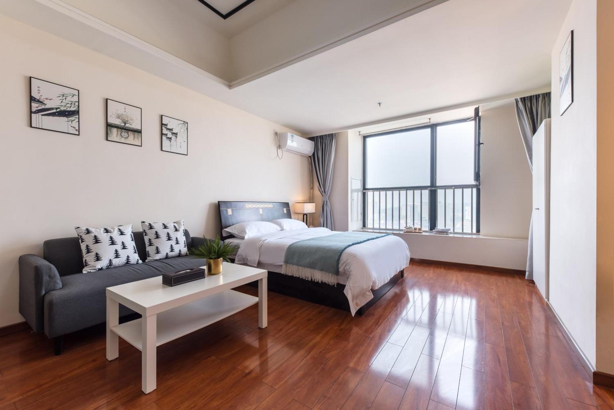 Livetour Hotel Luogang Wanda Plaza Suyuan Metro Guangzhou Exterior photo