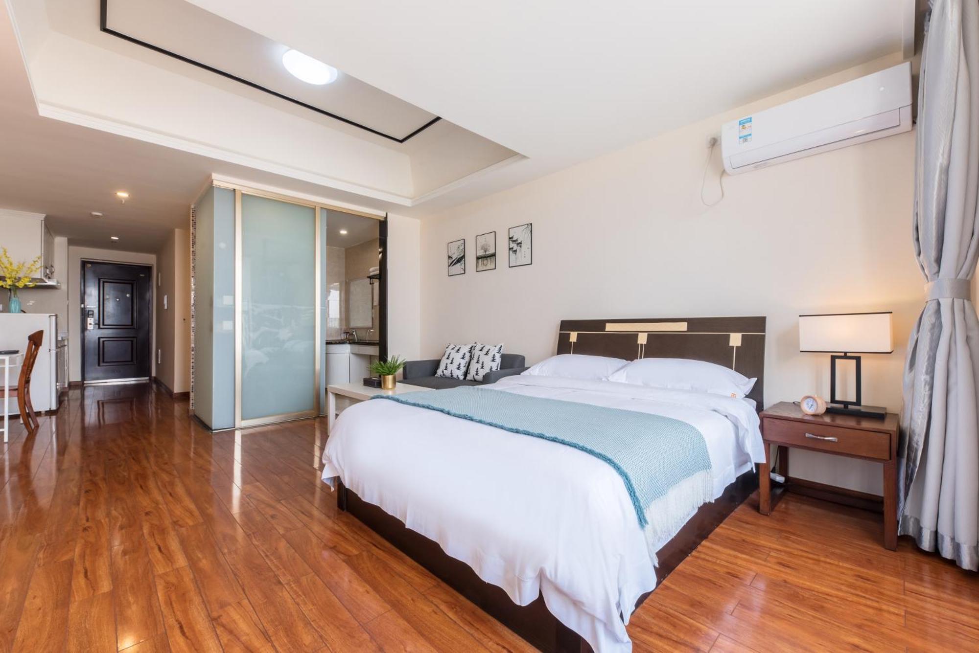 Livetour Hotel Luogang Wanda Plaza Suyuan Metro Guangzhou Exterior photo