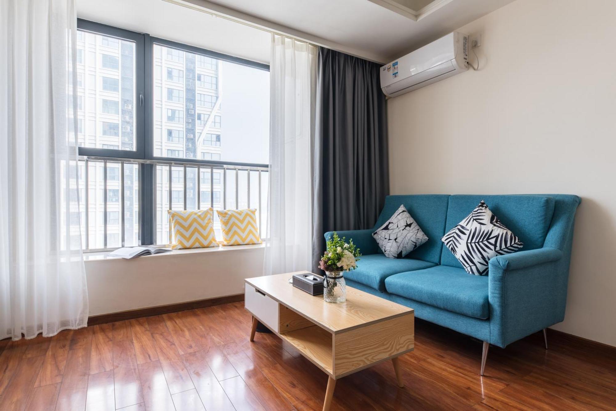 Livetour Hotel Luogang Wanda Plaza Suyuan Metro Guangzhou Exterior photo